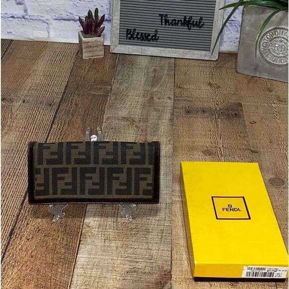 FENDI Zucca Continental Wallet in Tobacco authentic in box - Picture 6 of 16